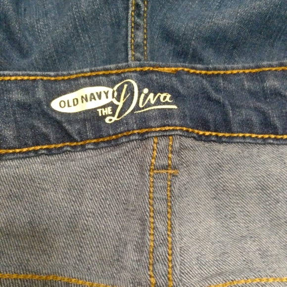 Old Navy "Diva" Plus Size Jeans - Picture 3 of 8